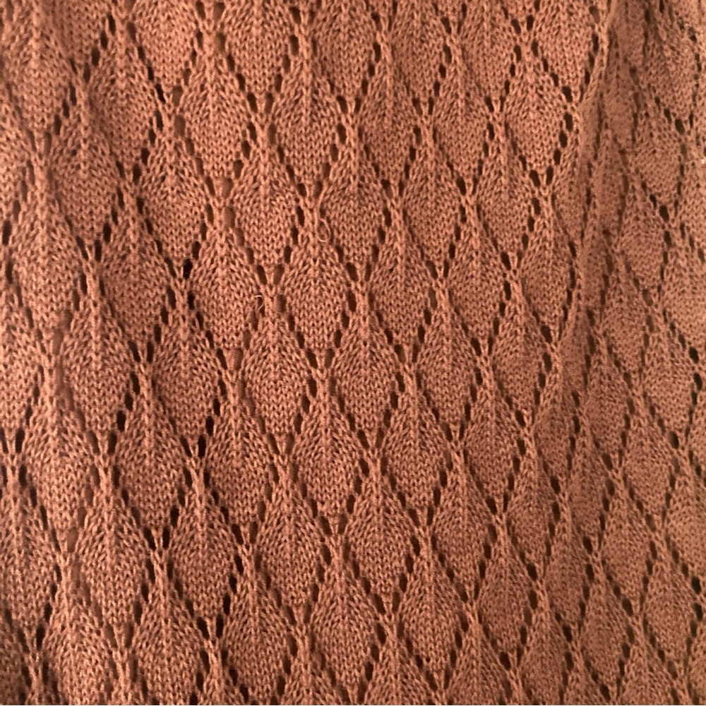 Made by And Now This🍂🕯️ Size: M 📏 Color: Brown 🍂🪵🤎 - Picture 3 of 4
